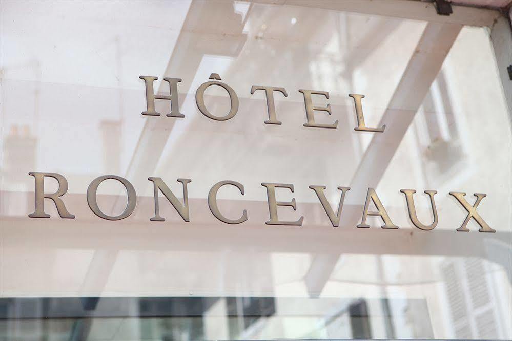 Hotel Le Roncevaux Pau Eksteriør billede